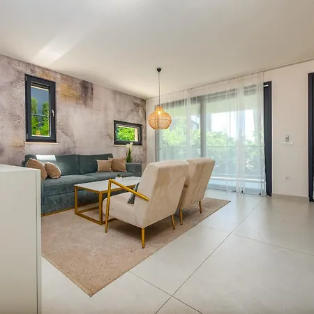 Lägenhet Seaside Luxury Apartmenthouse Infinity Blue Zadar