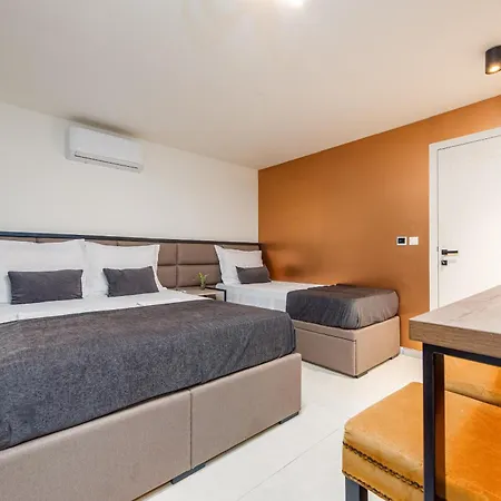 Seaside Luxury Apartmenthouse Infinity Blue Lägenhet *