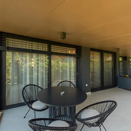 Seaside Luxury Apartmenthouse Infinity Blue * Zadar
