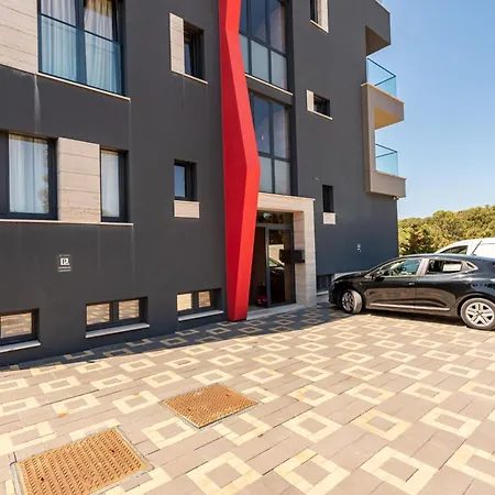 Seaside Luxury Apartmenthouse Infinity Blue * Zadar